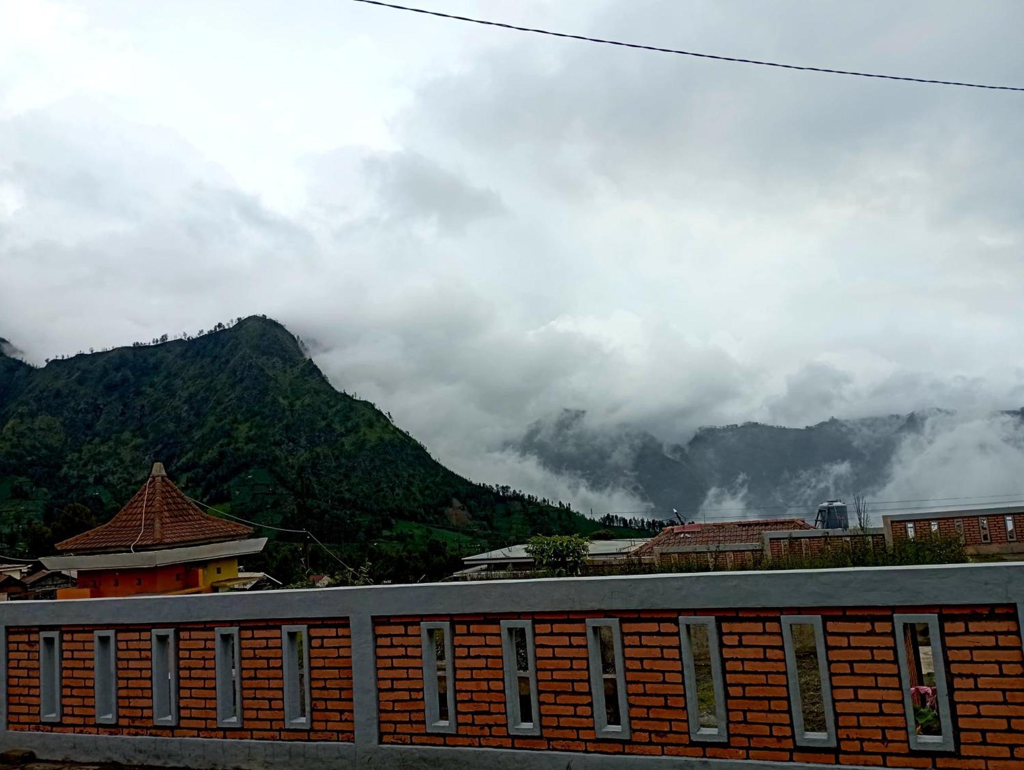 Bromo Holiday Guest House Ngadisari Luaran gambar
